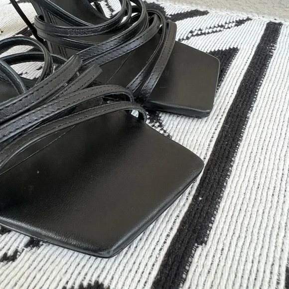 Black Suede Studio Black lace up square toe Strappy Sandal heels Size 37.5 (7.5) - Picture 4 of 9